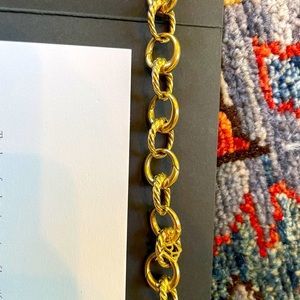 Authentic David Yurman 18kt yellow gold large oval link charm bracelet